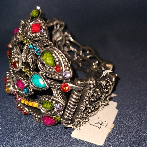 AJ Peacock Gemstone Hinge Cuff Bracelet NWT - Picture 6 of 9